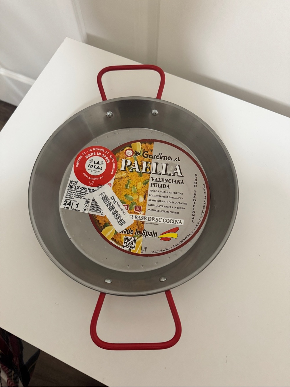 Garcima Valencian Paella Pan with Red Handles